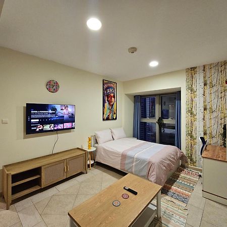 דובאי Super Host At Highest Residential Tower In The World, Private Rooms In A Shared Apartment מראה חיצוני תמונה