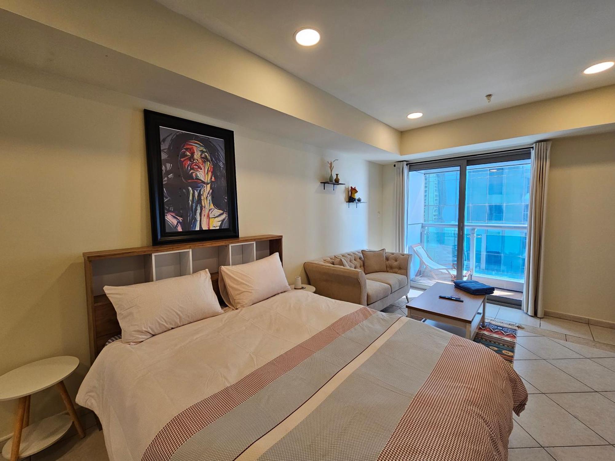 דובאי Super Host At Highest Residential Tower In The World, Private Rooms In A Shared Apartment מראה חיצוני תמונה