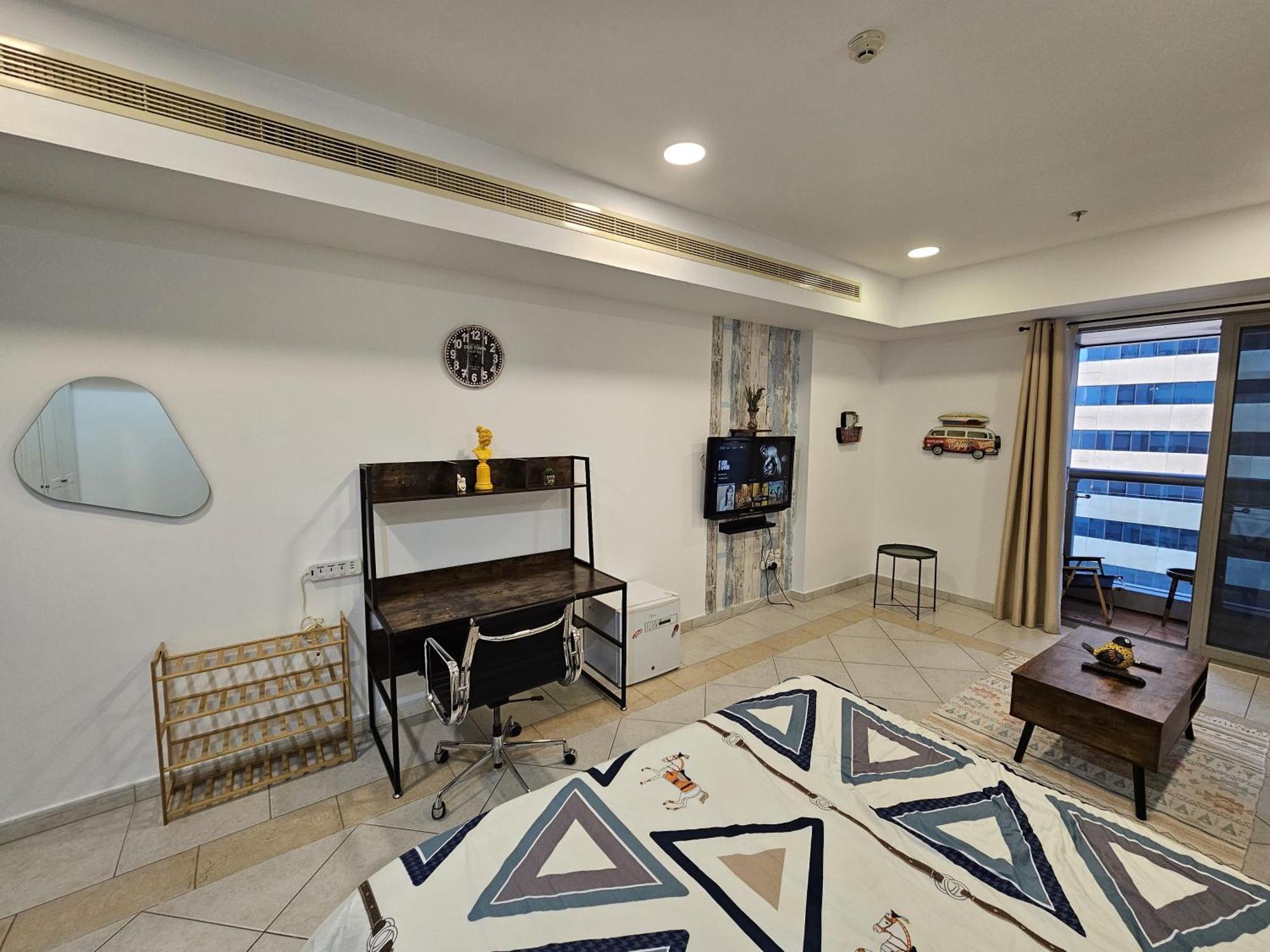 דובאי Super Host At Highest Residential Tower In The World, Private Rooms In A Shared Apartment חדר תמונה