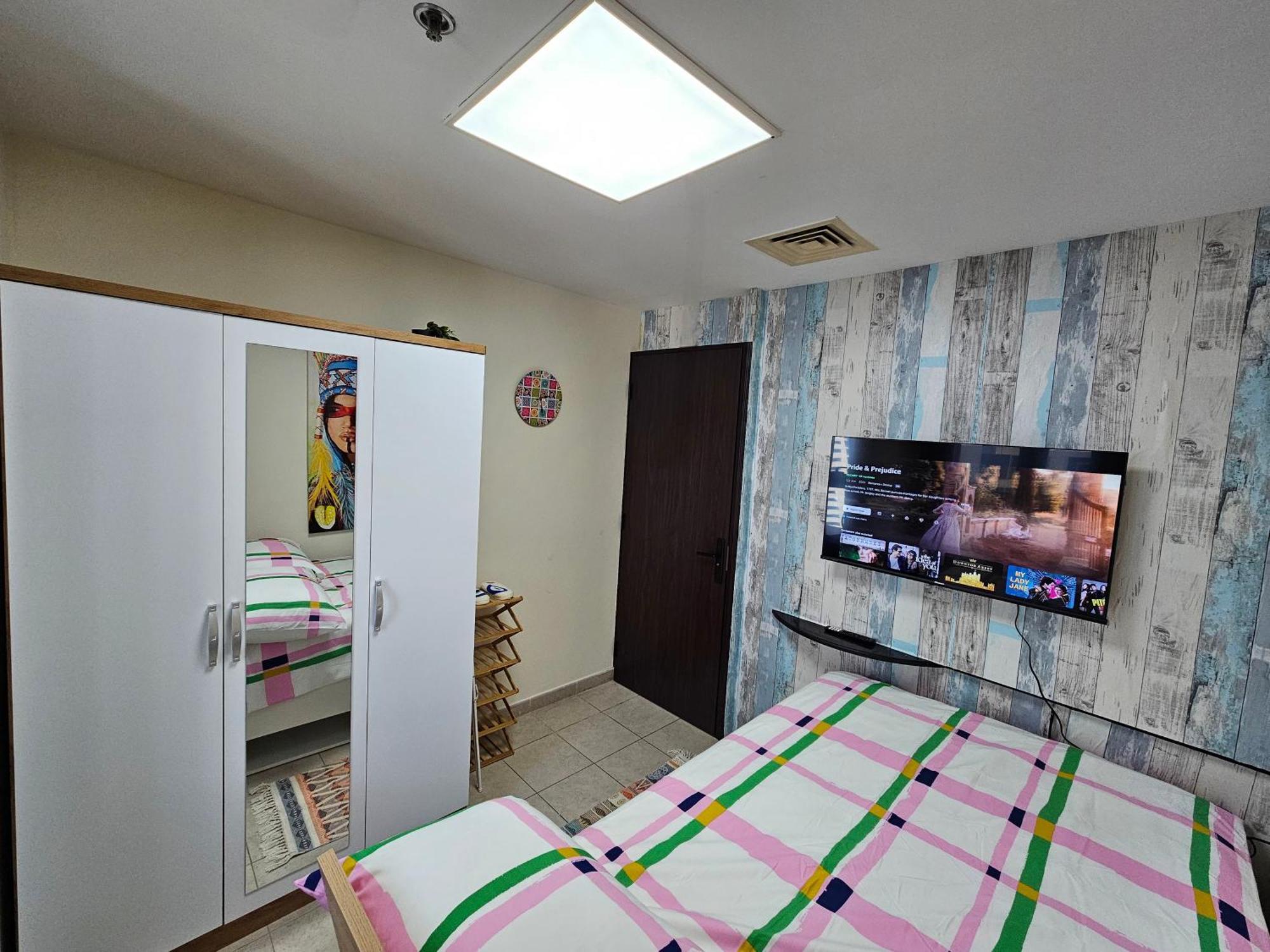 דובאי Super Host At Highest Residential Tower In The World, Private Rooms In A Shared Apartment חדר תמונה